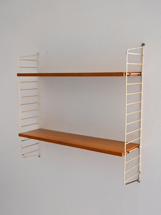 Image 1 of Estantería de pared escandinava Hylla de roble