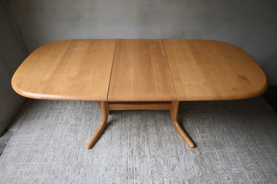 Ausziehbarer skandinavischer ovaler Esstisch aus den 70er Jahren, Esstische, Holz, Beige (Foto 13 von 15)