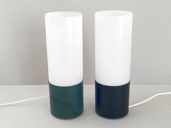 Image 1 of Pair of vintage 1960s table lamps in Plexiglas & vinyl, SECI France edition