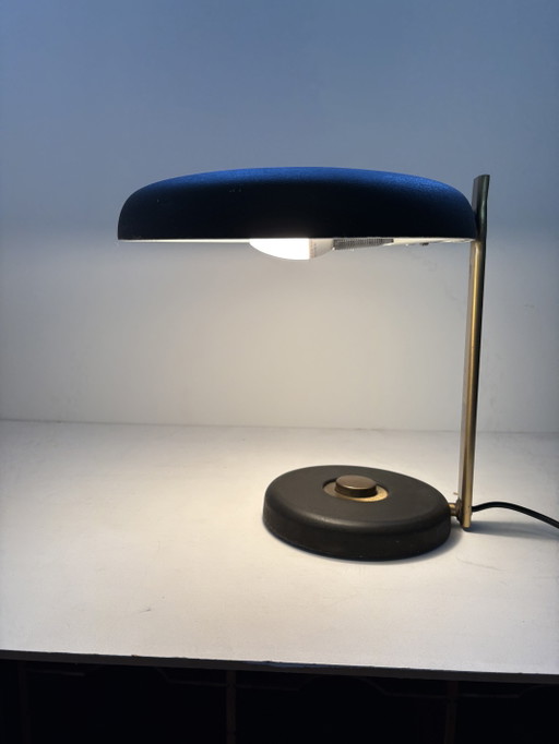Hillebrand desk lamp model 7004, design Heinz FW Stahl.