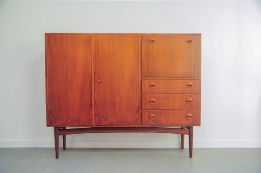 Mid Century Modern Aufbewahrungsschrank aus Teakholz