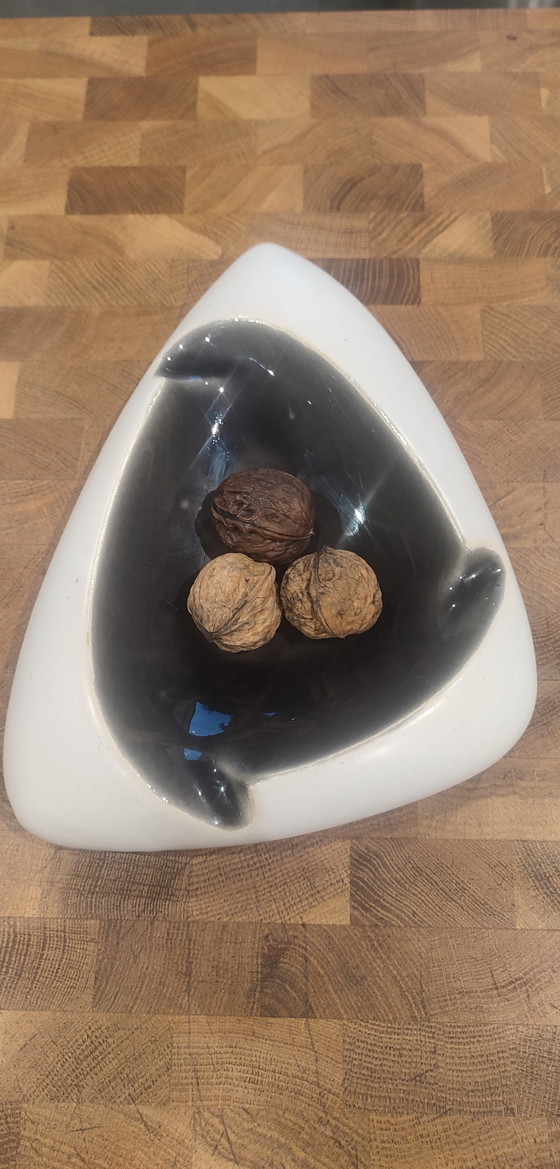 Image 1 of Biomorpher Keramikaschenbecher aus den 1950er Jahren

