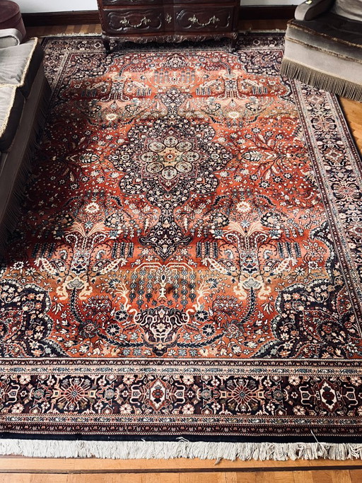 Beautiful large vintage Persian-style rug / Persiakhan – 250 x 347 cm