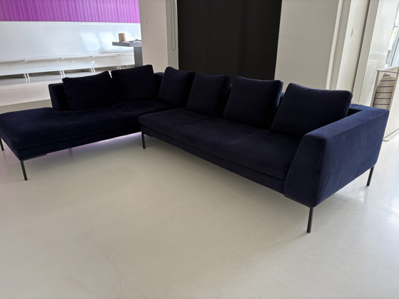 Image 1 of Beautiful velvety armchair