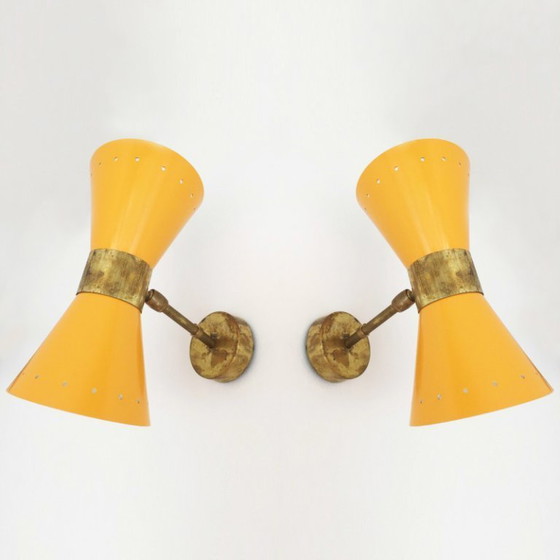 Page 1 of 9 Paire d'appliques diabolo italiennes design 1950 – Appliques murales, Metal (photo 2 of 7)