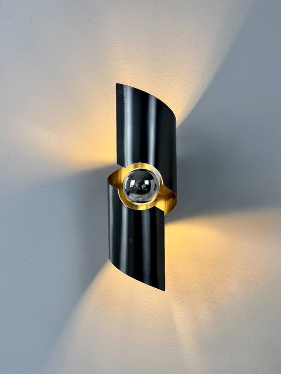 Image 1 of Een paar vintage wandlampen, gepatineerd gebogen staal, Frankrijk, 1970