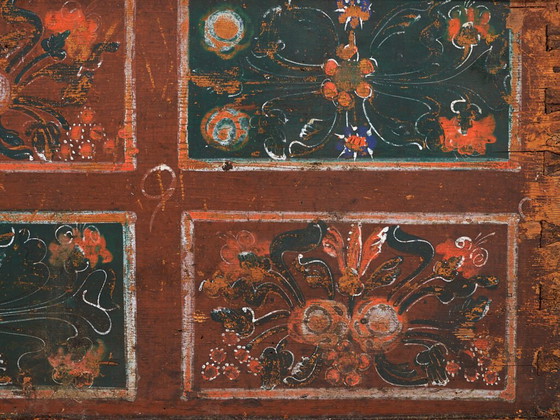 Antieke opbergkist met bloemendecoratie (Jaar 1895) #102 – Opbergkast (photo 40 of 40)