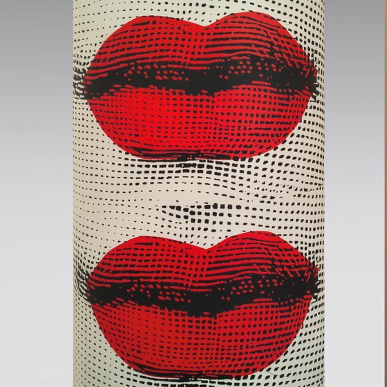 Image 1 of Lámpara de pie "Kisses" de Piero Fornasetti, años 90 para Antonangeli, colección Follia Pratica