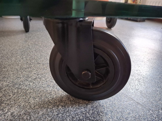 Image 1 of Fontana Arte tavola con ruote 120x120