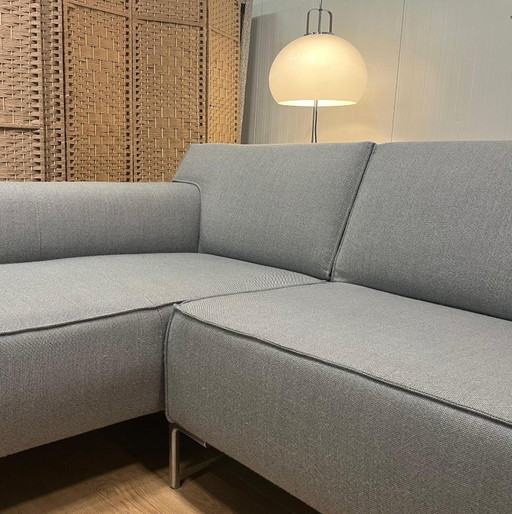 Divano angolare Bloq di ZGAN Design in stock + GARANZIA