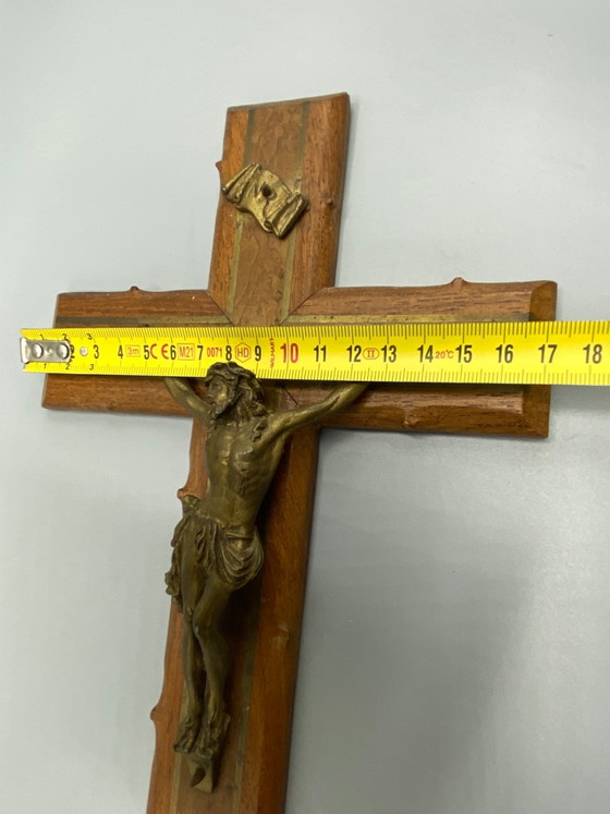 Eikenhouten en verguld messing wandkruisbeeld – Christusfiguur – Decoratieve objecten, Brass (photo 6 of 6)