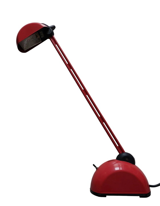 Image 1 of Lámpara de escritorio italiana moderna de poste rojo