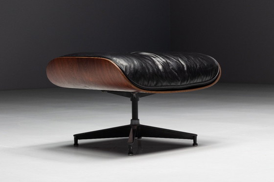 Image 1 of Sillón y otomana Eames de primera generación, de Charles y Ray Eames para Herman Miller, 1957