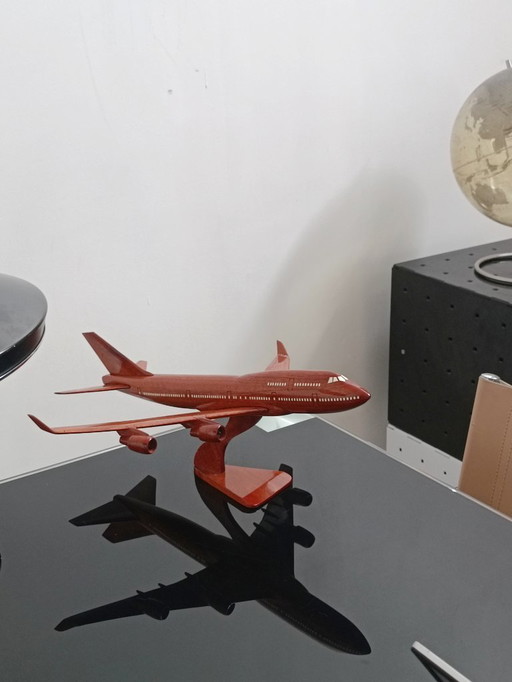 Mahogany Boeing 747 model, 2000s