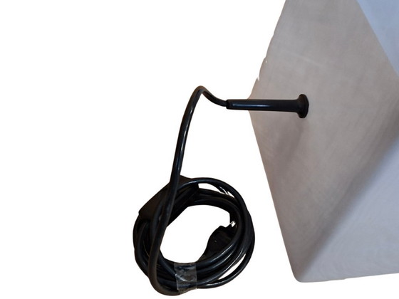 Image 1 of Vintage glazen vloer-/tafellamp uit de jaren 80 – minimalistisch design – 51 cm
