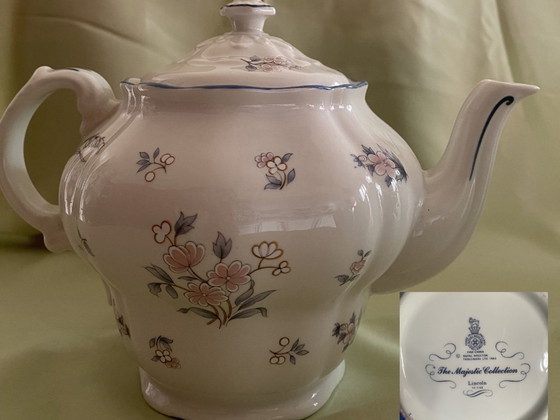 Image 1 of European Heritage Teapot Collection - 5 Pieces - Limoges, Royal Doulton, Richard Ginori