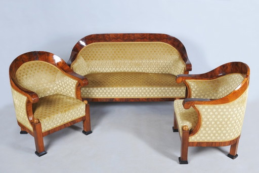 Set di sedute in stile Impero restaurato, in noce, intarsiato, con decorazioni in stile polacco rivisitato, Austria, anni