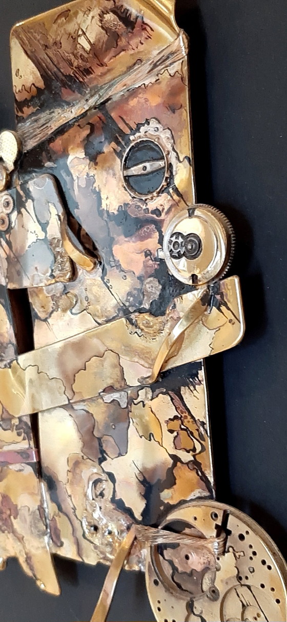 Image 1 of Metalurgia: Obras de arte a partir de antiguos relojes de bolsillo