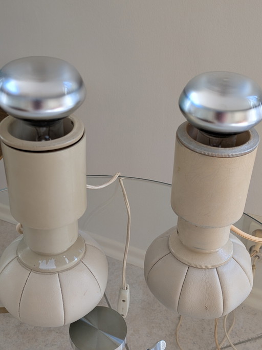 2 Designer Lamps Type 600 C Design Gino Sarfaffi – tafellampen, Aluminium, Leather