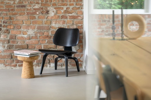 Vitra Fauteuil model Plywood