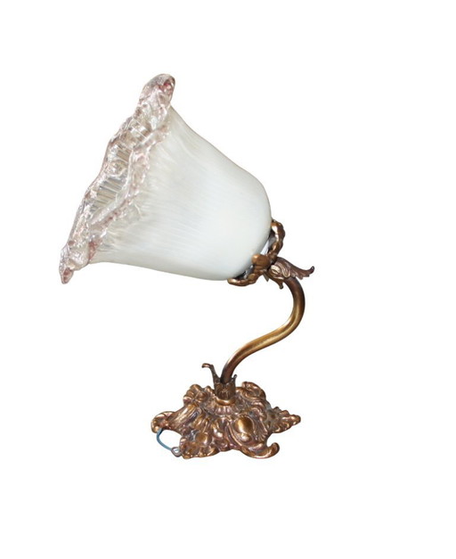 Antike Jugendstil-Tischlampe aus Bronze mit Glasblüte – ca. 31 cm hoch – wandlampen