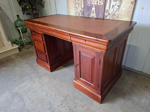 classic desk, writing table, desk, with leather inlay, dimensions: 140x70cm and 79cm high.