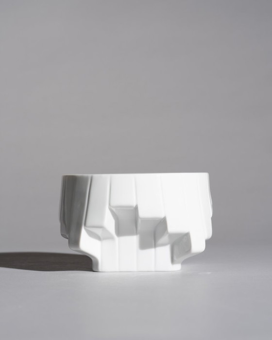 Image 1 of Seltene skulpturale Porzellanschale von Zaha Hadid für Rosenthal, Deutschland, 2000er Jahre