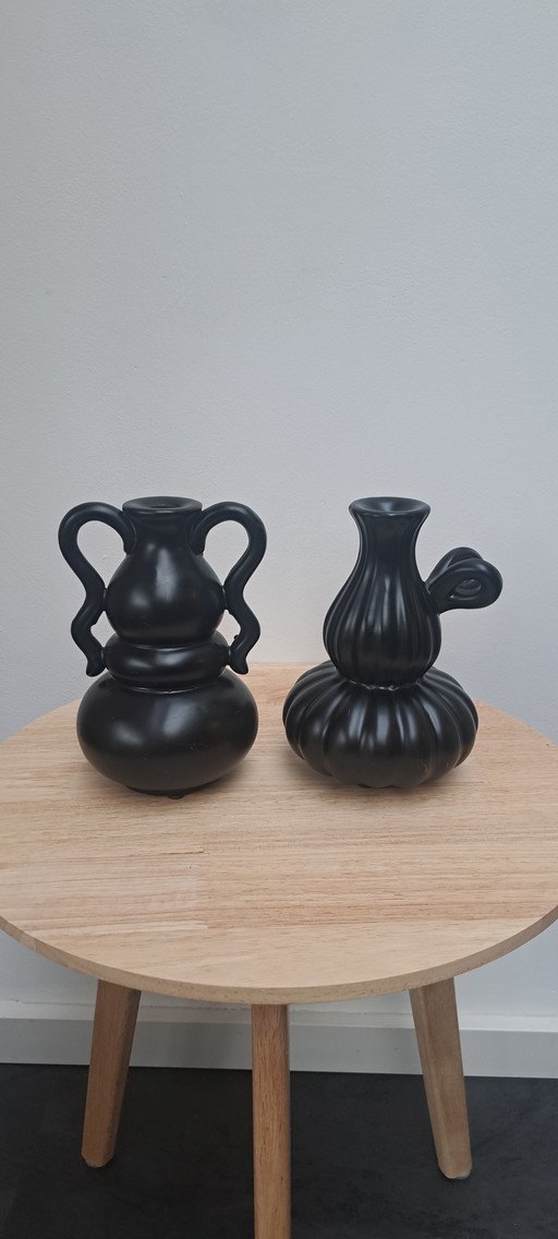 Set of 2 Daan Kromhout ceramic vases – matte black – sculptural design – handmade