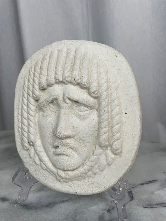 Image 1 of Rostro en bajo relieve, estilo máscara antigua