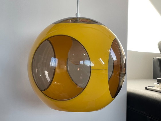 Space Age Lamp Massive Bug Eye, Ball Model Yellow, Vintage, Retro, Pendant lamps, Plastic (photo 2 of 10)