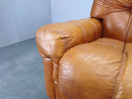 Image 1 of Canapé trois places en cuir cognac italien, style milieu du XXe siècle, années 1970