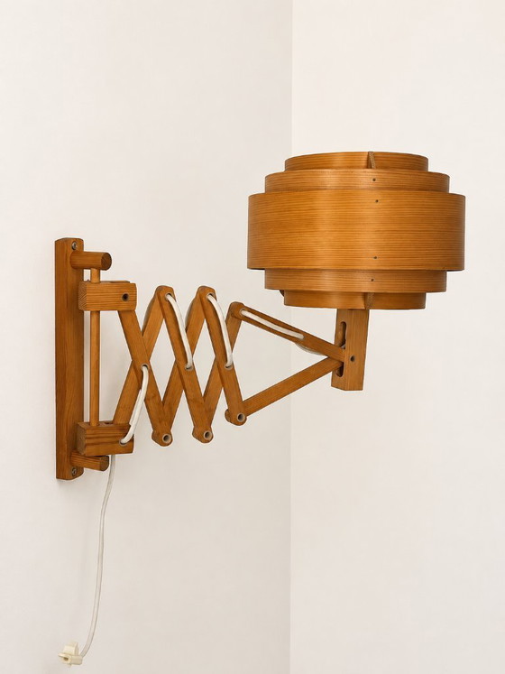 Image 1 of Lampada da parete vintage, doghe di pino, Hans Agne Jakobsson, Svezia, 1970