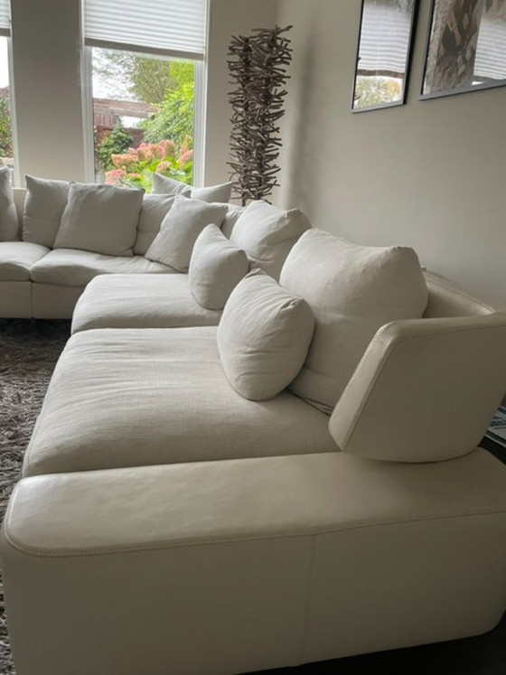 Grote Natuzzi hoekbank in lichte kleur, Hoekbanken, Textiel, Leer, Crème, Modern (foto 3 van 5)