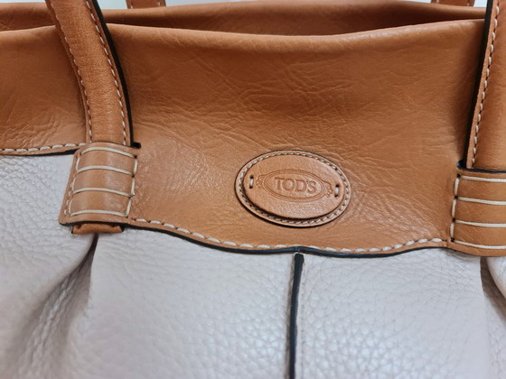Image 1 of ¡Bolso de mano Tod’s de piel plisada como nuevo!