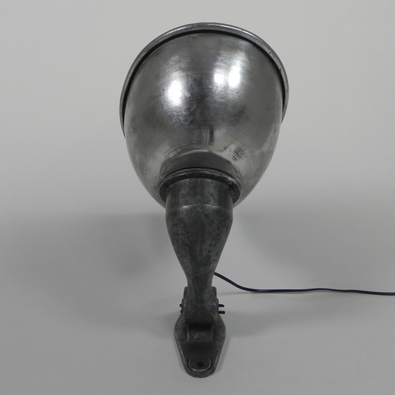 Image 1 of Industrielle Straßenleuchte aus Aluminium, Wandleuchte, 1950er Jahre