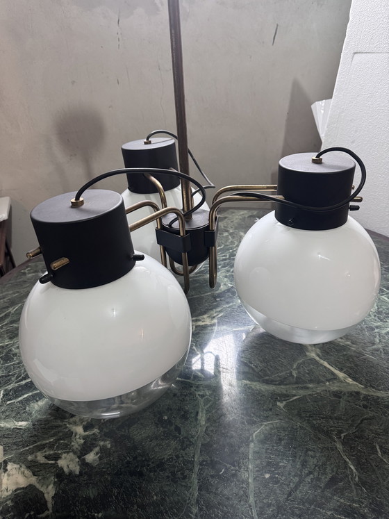 Image 1 of Vintage Italian chandelier from the 1960s and 1970s - three two-tone glass spheres