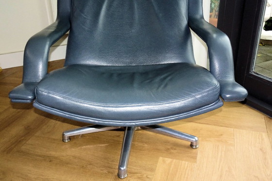 Image 1 of Artifort F140 armchair - newly upholstered, perfect condition