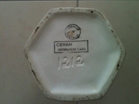 Image 1 of Genummerde vaas van keramiek