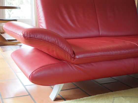 Image 1 of due divani di design Koinor rossi
