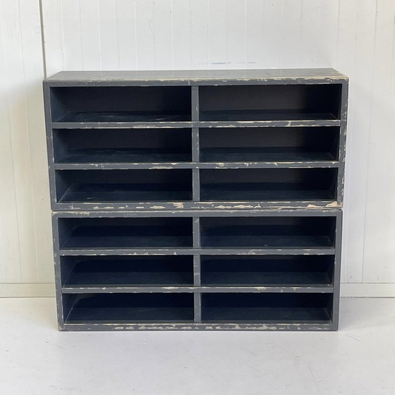 Image 1 of 2 cassette postali industriali d'epoca a scomparti brocante