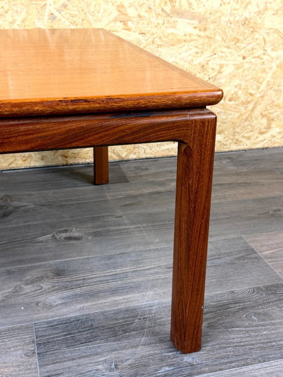 Image 1 of Teakhouten tafel uit de jaren 60/70, bijzettafel, salontafel, Deens design, Denemarken