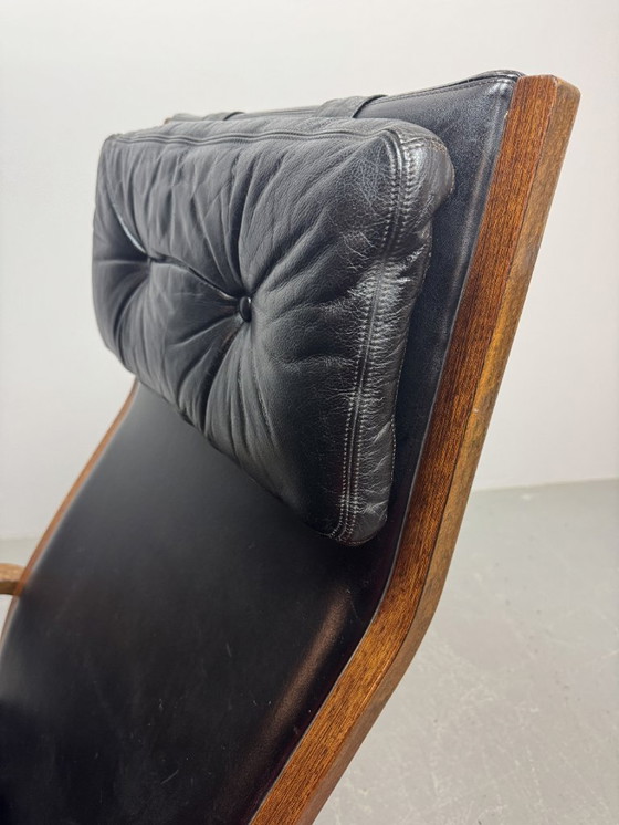 Image 1 of Poltrona lounge in pelle nera 'Lamino' modello P583 di design di metà secolo di Yngve Ekström per Swedese, Svezia, anni '60.