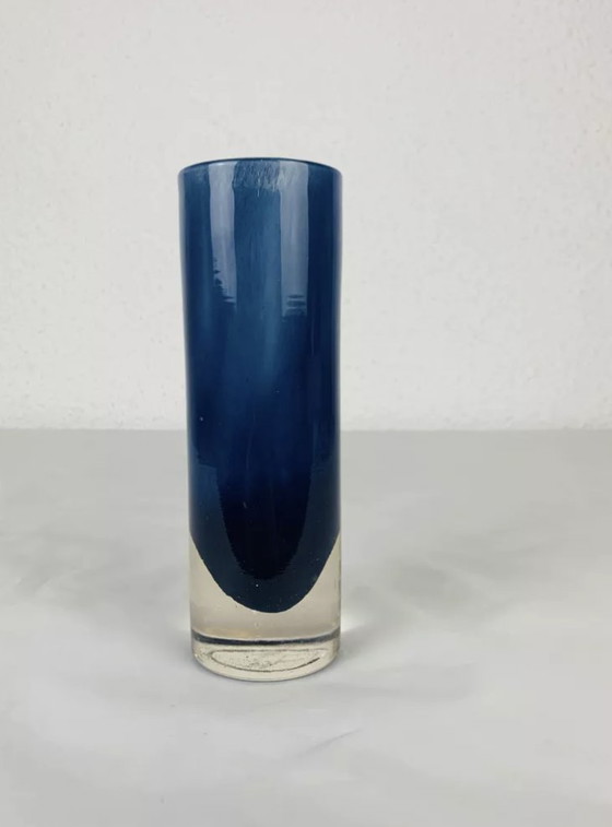 Image 1 of Vase Rouleau Verre Bleu Vintage