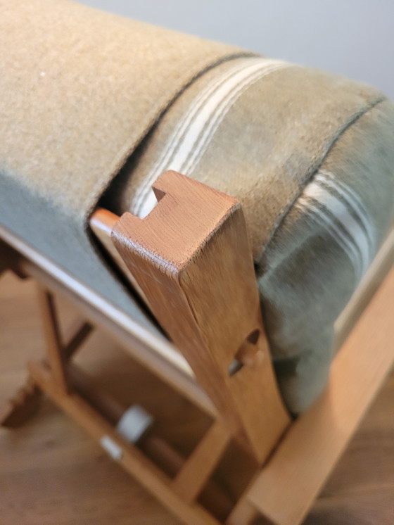 Image 1 of Fauteuil en Voetenbank van Hans J. Wegner voor AP Stolen