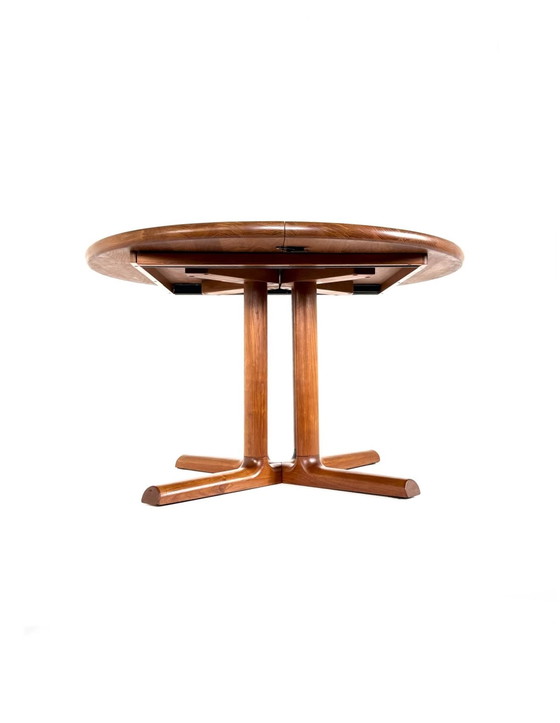 Image 1 of Vintage XL extendable teak dining table, Dyrlund ‘70