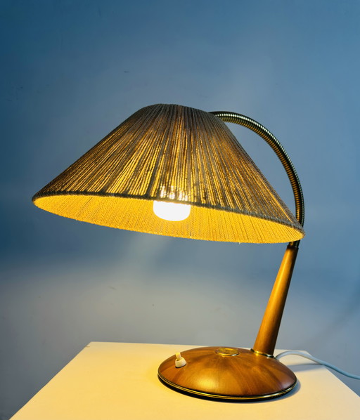 LAMPE DE TABLE MODEL 33 GOOSENECK PAR TEMDE LEUCHTEN, ALLEMAGNE/SUISSE, années 1960