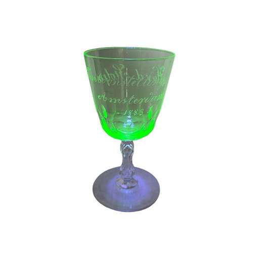 Verre à vin ancien en cristal d'uranium, Amsterdam, datant de 1883 – glazen karaffen, Glass (photo 2 of 8)