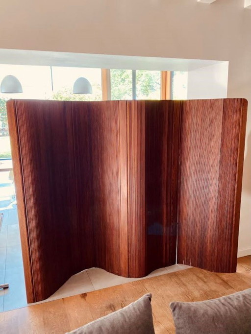 Baumann folding screen
