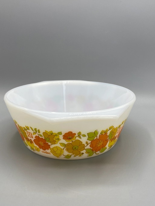 Cazuela pequeña Arcopal para Codec, con estampado floral, década de 1970. – glazen karaffen, Retro (photo 2 of 7)