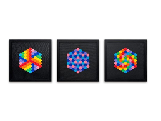 Image 1 of Fragmentos de caleidoscopio (Juego de 3 - Decoración de pared)